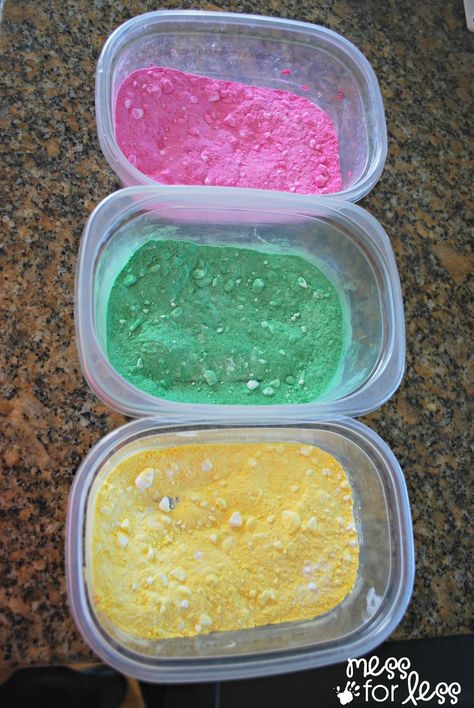 colored baking soda easter eggs Clam Shell Cookies, Decorating Easter Eggs, Baking Soda Vinegar, Shell Craft, Fun Easter Crafts, Easter Egg Dye, Easter Egg Painting, Easter Basket Diy, Easter Art