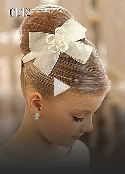 New wedding hairstyles updo high f -  #Hairstyles #High #Updo #Wedding First Communion Hairstyles, Girls Updo, Communion Hairstyles, Sanggul Modern, Bridesmaid Hair Down, Flower Girl Hairstyles, Hair Dos, Bridesmaid Hair, Up Hairstyles