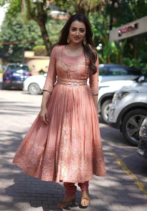 trisha krishnan in peach anarkali for ps1 Peach Anarkali, Ponniyin Selvan, Trisha Photos, Peach Gown, Long Frock Designs, Trisha Krishnan, Mehendi Outfits, Kanjivaram Saree, Embroidered Anarkali