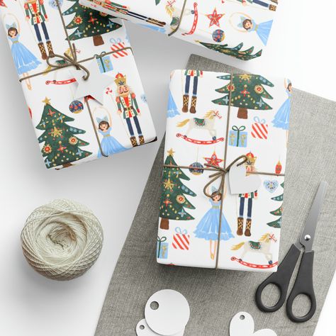 Printable Wrapping Paper, Christmas Tree Wrapping Paper, Vintage Nutcrackers, Christmas Gift Wrapping Paper, Unique Wrapping Paper, Eco Friendly Christmas, Holiday Wrapping, Holiday Wrapping Paper, Vintage Wrapping Paper