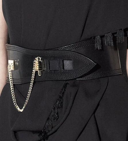 Belt - Alexander McQueen Resort 2014 Alexander Mcqueen Resort, Dream Wardrobe, Fashion Lover, I Got This, All Black, Alexander Mcqueen, Alexander, Black And White, Wardrobe