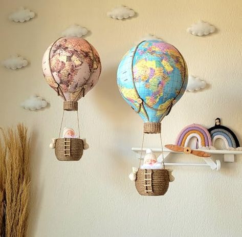 Balloon Nursery Decor, Air Balloon Nursery, Hot Air Balloon Craft, Balloon Nursery, Balloon Mobile, Hot Air Balloon Decorations, Hot Air Balloon Nursery, Decorated Flower Pots, Large Balloons