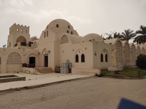 Nubian Houses, Nubian Architecture, Egypt Architecture, Mud Art, University Design, Architectural Sculpture, Indian Market, Architecture Concept Diagram, Mosque Architecture