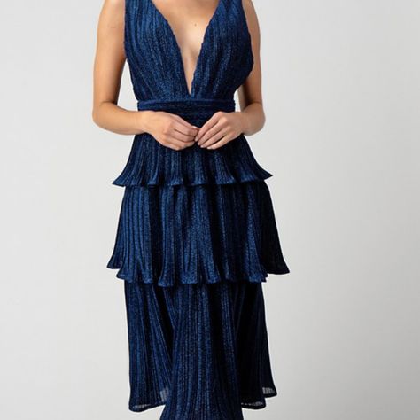 Online Women Clothing Boutique Lexington Navy Blue Midi Dress, Sophisticated Outfits, Online Clothing Boutiques, Stunning Outfits, Trendy Clothing, Formal Dresses For Women, Women's Boutique, Boutique Online, Women Clothing Boutique