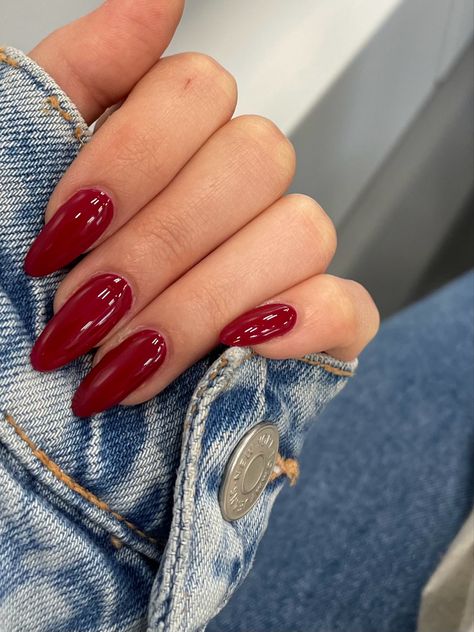 Red Badem Nails, Scarlett Red Nails, Minimal Christmas Nails Red, Classy Red Almond Nails, Red Nails Pale Skin, Red Nails Pointy, Muted Red Nails, Perfect Red Nails, Cute Nail Designs Almond