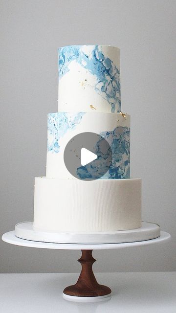 95K views · 6.7K likes | Soul Cake on Instagram: "Partially marbled buttercream finishing for a christening party held @eventsatcatalyst Vertical texture created using @crummbcakes narrow grooved rolling pin 💙 . . . . . . . #bostonparty #bostoncakes #bostonweddings #bostonevent #instacake #cakedesign #bostonbrides #bostonbakery  #cakeandice #cake #bostondessert  #newenglandwedding #cakedecorating #boston #bostoncake #cake_trends #weddingdream #paintedcake  #cakesinstyle #bostondessert #bostonengagement #texturedbuttercream #newenglandwedding #bostonkids #fallwedding #birthdaycake #weddingcake #weddingcakes" How To Marble Buttercream, Ombre Cake Ideas, Marble Buttercream Cake, Marbled Buttercream, Marble Buttercream, Soul Cake, Christening Party, Marble Cake, Cake Trends