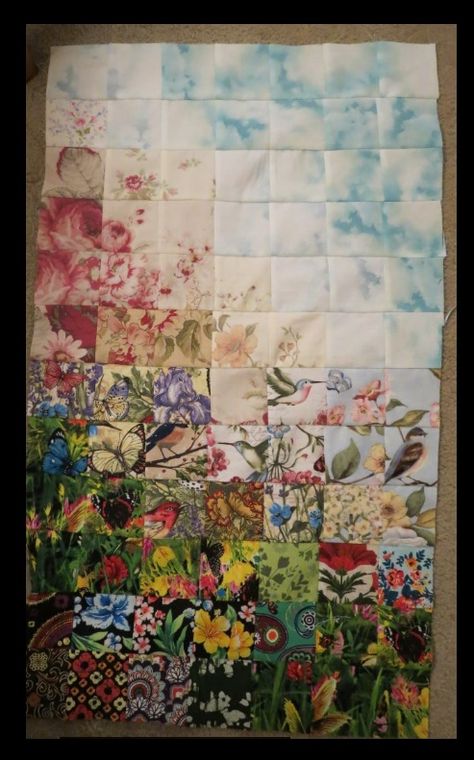 Colorwash Quilts Tutorial, Watercolour Quilts Patterns, Watercolor Quilts Ideas, Watercolor Quilt Patterns, Watercolour Quilts, Watercolor Quilts, Watercolor Quilt, Landscape Quilt, Flower Quilts