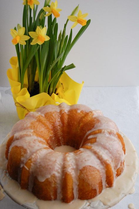 Apricot Nectar Cake | http://www.foodlovinfamily.com/apricot-nectar-cake/ Apricot Nectar Cake, Apricot Nectar, Apricot Cake, Savory Cakes, Apricot Recipes, Peach Cake, Tasty Chocolate Cake, Salty Cake, Bundt Cakes Recipes