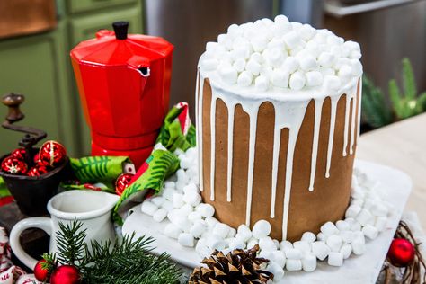 Creator of "Baking with Blondie," Mandy Merriman is making a holiday treat with hot chocolate buttercream. Chocolate Ganache Cake Decoration, Ganache Cake Decoration, Red Velvet Ideas, Best Chocolate Ganache, Hot Chocolate Cake, Red Velvet Hot Chocolate, Cake Mix Ingredients, Homemade Buttercream Frosting, Chocolate Ganache Cake