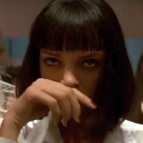 Pulp Fiction Aesthetic, Fiction Aesthetic, Foto Gif, Vaporwave Aesthetic, 90s 80s, My Board, 80s Music, 90s Aesthetic, Charlie Chaplin