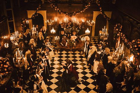 The Favourite film still Yorgos Lanthimos, Secret Passages, Ball Aesthetic, Mark Gatiss, Nicholas Hoult, Colin Farrell, Rachel Weisz, Movie Themes, Movie Sets