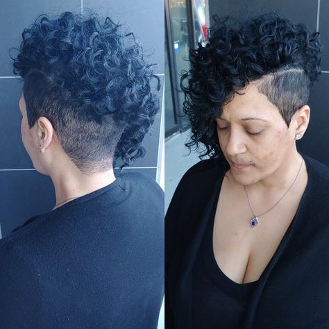 Hair by Ms.G Short Shaved Sides Hairstyle Black Women, Short Curly Weave Hairstyles, Short Quick Weave Hairstyles, Short Weave Hairstyles, Finger Waves Short Hair, Curly Crochet Hair Styles, Shaved Side Hairstyles, Shaved Hair Designs, Side Hairstyles