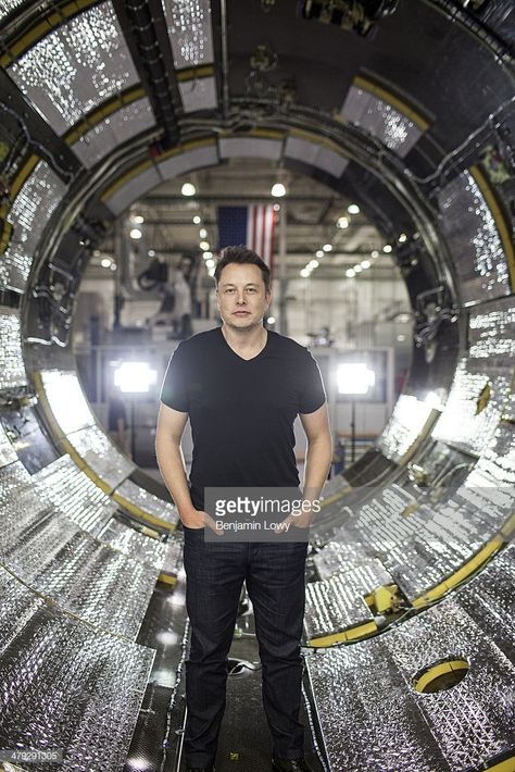 Space X and Tesla Motors founder and CEO, Elon Musk is photographed for Fortune Magazine on November 7, 2013 in Los Angeles, California. Elon Mask, Occupy Mars, Elon Reeve Musk, Art Curation, Elon Musk Spacex, Elon Musk Quotes, Elon Musk Tesla, Fortune Magazine, Tesla Motors