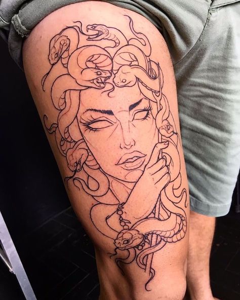 Medusa Tattoo Design, Medusa Tattoo, Greek Tattoos, Leg Tattoos Women, Dope Tattoos For Women, Stomach Tattoos, Stylist Tattoos, Thigh Tattoos Women, Dope Tattoos