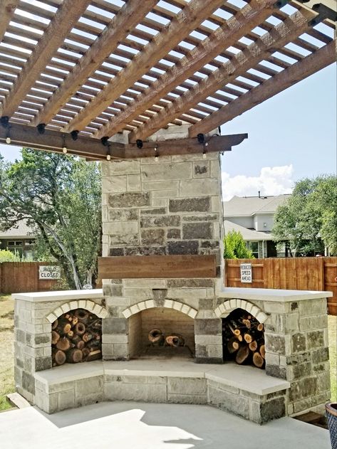 Outdoor fireplace patio