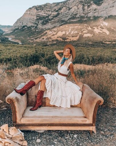 Cream Gown, Western Photoshoot, Western Photography, Spell Dresses, Spell Designs, Doe Eyes, Boho Midi Dress, Shirred Dress, Dress Cream