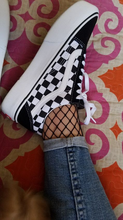 I love Vans, but I prefer the slip on's over old skool. I do love the fishnets with the look though. ❤ Daily Dress Me, Fishnet Socks, Stil Boho, White Vans, Fresh Shoes, Hype Shoes, Aesthetic Shoes, Comfy Shoes, Vans Sneakers