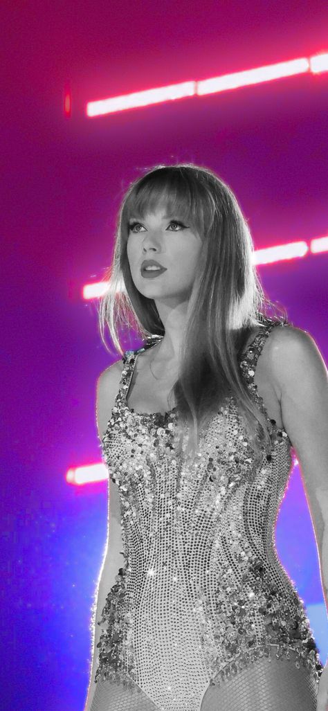 Eras Tour wallpaper | I don't know exactly when this was taken but I think it's one of the first Eras Tour pictures #taylorswift #wallpaper #ts #taylorswift13 #ErasTour #Wallpaperforyourphone #lockscreen #lovererea #pink #memories Taylor Swift At The Eras Tour, Taylor Swift Best Pictures, Bulletin Board Collage, Eras Tour Logo, Eras Tour Albums, Taylor Swift Midnights Wallpaper, Taylor Swift Eras Tour Lover, Eras Tour Pictures, Eras Tour Wallpaper