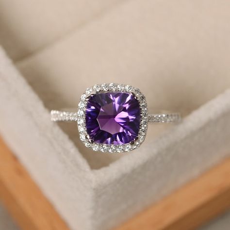 Cheap Gemstone Rings, Amethyst Ring Engagement, Purple Amethyst Ring, Purple Rings, February Birth Stone, Jewelry Wedding, Ring Engagement, Halo Ring, Halo Engagement