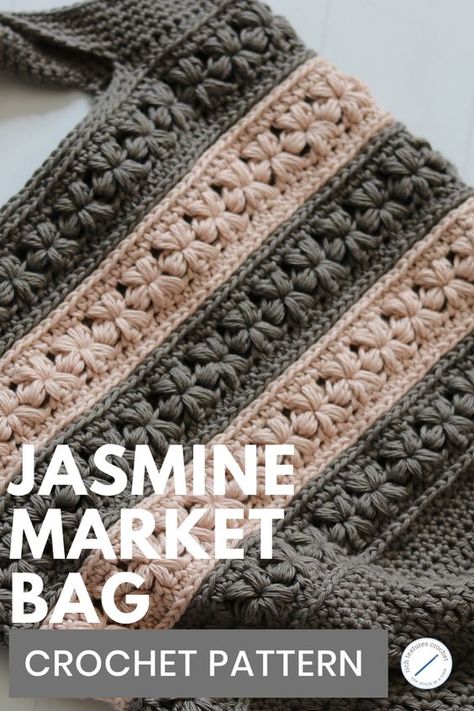 A beautiful crochet market bag pattern #crochet #market bag V Stitch Market Bag, Simple Crochet Basket Pattern Free, Crocheted Market Bag Patterns Free, Crochet Bag Bottom Pattern, Cotton Crochet Bags Free Pattern, Foldable Market Bag Crochet Pattern, Crochet Farmers Market Bag, Crochet Hobo Bag Free Pattern, Cotton Yarn Crochet Patterns Free