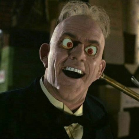 Judge Doom -Who framed Roger Rabbit ? Old Man Makeup, Spice Girls Movie, Judge Doom, Jessica And Roger Rabbit, Pink Elephants On Parade, Brave Little Toaster, Who Framed Roger Rabbit, Pinocchio Disney, Scary Characters