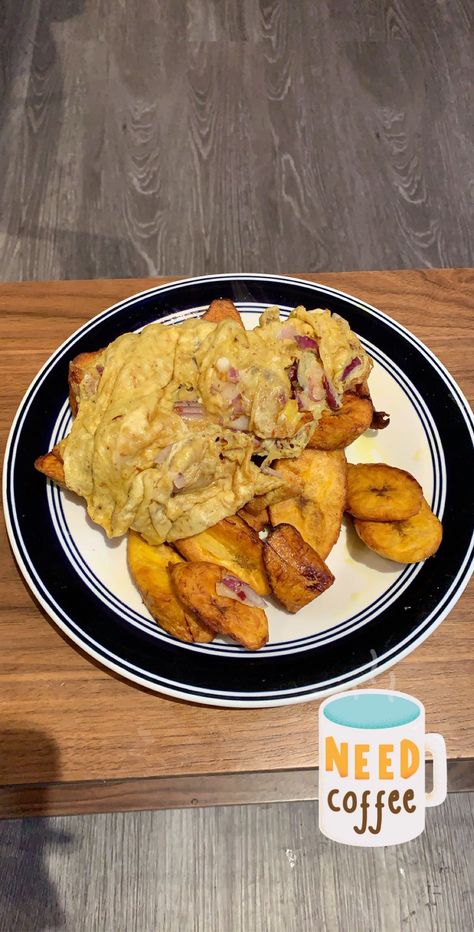 Fried plantain and fried egg Plantain And Egg, Fried Plantain, Princess Ballgown, Wedding Dresses Princess Ballgown, Plantains Fried, Dresses Princess, Fried Egg, Low Calorie, Hot Dogs