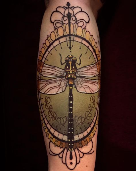 Dragonfly Tattoo | Tattoo Ideas and Inspiration Art Deco Tattoo, Art Nouveau Tattoo, Nouveau Tattoo, Inspiration Tattoos, Sweet Tattoos, Dragonfly Tattoo, 1 Tattoo, Aspen Trees, Deco Floral