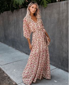 Fall Wedding Guest Outfit Ideas - No Ordinary Homestead Boho Wedding Guest, Client Board, Wedding Guest Outfit Fall, Look Boho Chic, Kimono Maxi Dress, Dress Display, Chique Outfits, Guest Attire, Wedding Attire Guest