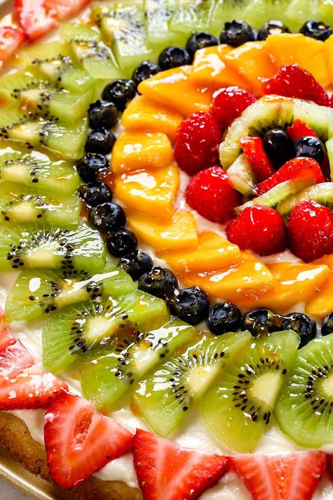 Best Fruit Pizza Recipe, Fruit Pizza Crust Recipe, Pampered Chef Fruit Pizza, Fruit Pizza With Glaze, Fruit Pizza Ideas, Recipe For Fruit Pizza, Breakfast Fruit Ideas, Fruit Pizza Sauce, Fruit Pizza Cookie