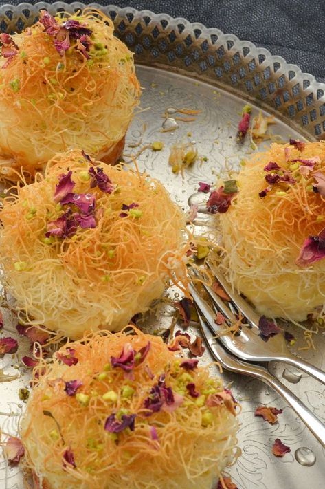 Kataifi Knafeh, is a traditional Middle Eastern #dessert made with stringy #pastry and #sweet creamy filling. Perfect for any occasion, try it hot. Middle Eastern Hors D’oeuvres, Middle Eastern Pastries, Syrian Dishes, Arabian Sweets, Fusion Desserts, East Dessert, Kataifi Pastry, Moroccan Desserts, Middle Eastern Dessert