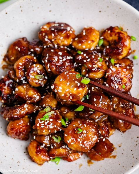 Honey Sriracha Shrimp, Sriracha Shrimp, Honey Sriracha Sauce, Shrimp Marinade, Soy Free Vegan, Honey Walnut Shrimp, Soy Recipes, Asian Sauce, Easy Healthy Lunches