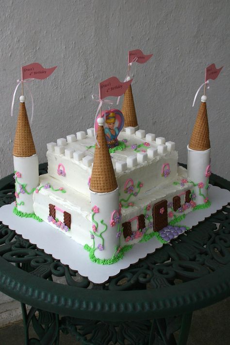 Cake Cinderella, Cinderella Castle Cake, Castle Cakes, Castle Birthday Cakes, Princess Castle Cake, Castle Ideas, Bolo Minnie, Cinderella Cake, Princess Birthday Cake