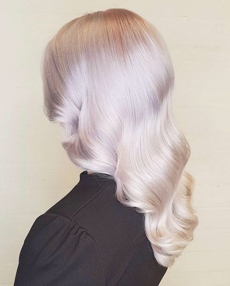 Mother of Pearl Blonde⚪⁣ ⁣ Hair by @Outihilli who perfected this blonde using @wellahairusa Koleston Perfect ME+⁣ Root Pearl Hair Color, Summer Hair Styles, Shine Like A Diamond, Pearl Blonde, Silver Blonde Hair, Ice Blonde, Wella Hair, Silver Blonde, Longer Hair