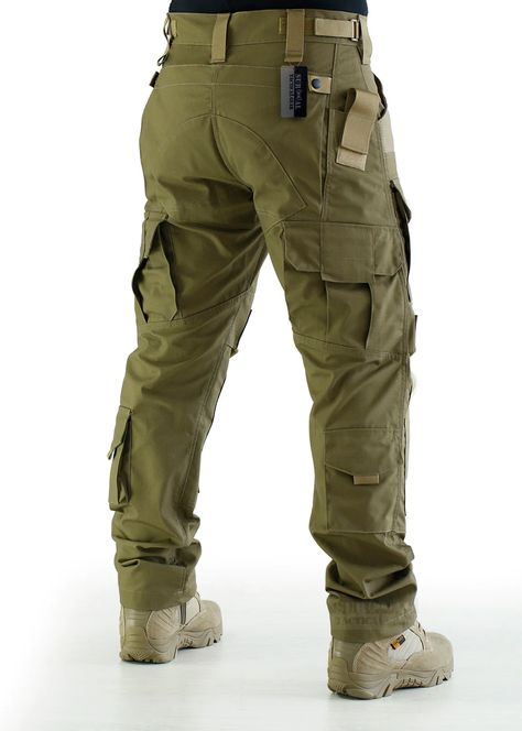 Paintball Clothing, Tactical Fashion, Celana Kargo, Mens Tactical Pants, Tactical Wear, Multicam Black, Combat Trousers, Tactical Jacket, Army Camo