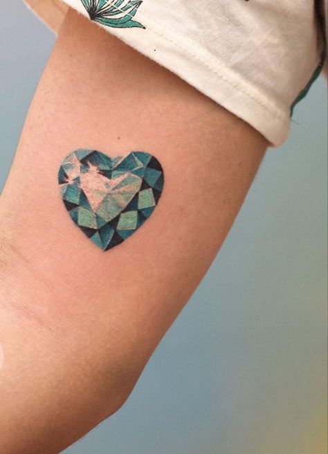 Emerald Heart Tattoo, Jade Stone Tattoo, Stone Tattoo Ideas, Emerald Tattoo, Stone Tattoo, Celtic Cross Tattoos, Cross Tattoos, Star Tattoo Designs, Diamond Tattoos