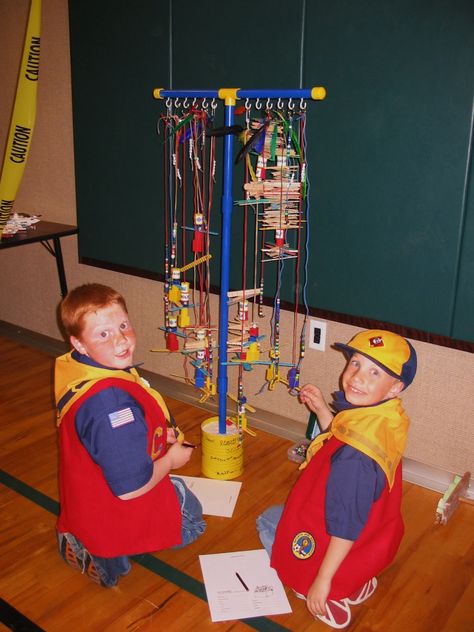 Cub Scout Den Doodle Idea compliments of Akela's Council Cub Scout Leader Training.  This site has a lot of great neckerchief slide ideas, Blue Den Doodles Cub Scout, Cub Scout Motto, Den Doodle, Neckerchief Slide, Cub Scouts Wolf, Cub Scouts Bear, Tiger Scouts, Cub Scouts Tiger, Wolf Scouts