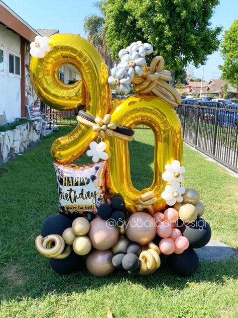 90th Birthday Balloons-.Gold.and Black 90th Birthday Flower Arrangements, 90 Birthday Balloons, 90 Year Old Birthday Party Ideas Decoration Center Pieces, 80th Birthday Balloon Bouquet, 90th Birthday Balloon Arch, 80th Balloon Ideas, 90th Birthday Balloon Ideas, 90th Birthday Balloons, Grandma Birthday Decorations