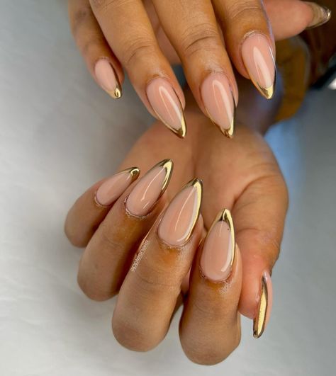 Almond Shape Gold French Tip, Almond Nails With Chrome Tips, Fun Almond Shaped Nails, Gold French Nails Design, Almond Nails With Gold Tips, Black Tips With Chrome, Almond Overlay Nails, Black Nails With Gold Chrome, Almond Nails For Black Women