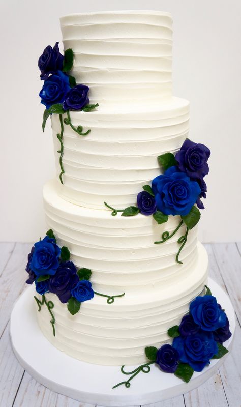 Royal Blue Wedding Cake 2 Tier, 2 Tier Wedding Cakes Simple Elegant Blue, White Cake With Blue Flowers, Royal Blue Cake Quinceanera, Wedding Cake Dark Blue, Royal Blue Wedding Cake, Wedding Cake Dark, Blue Wedding Cakes, Royal Blue Wedding Cakes