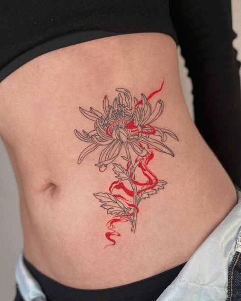 Chrysanthemum Tattoo Stomach, Spider Chrysanthemum Tattoo, Labrys Tattoo, Chrysanthemums Tattoo, Japanese Chrysanthemum Tattoo, Flower Tats, Chrysanthemum Tattoo, Small Forearm Tattoos, X Tattoo