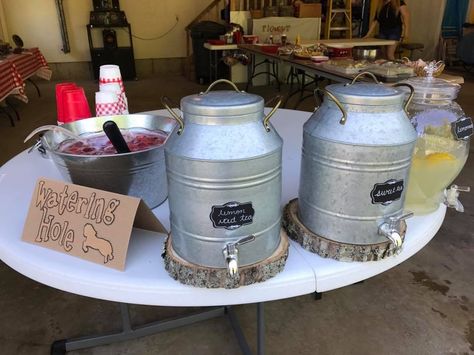 Country/rustic BBQ themed high school graduation party. Mason jars, cowboy boots & hats, bandanas & sunflowers. Chalkboard signs. "watering hole" sign for drinks. Country Graduation Party Decorations, Country Themed Graduation Party, Ffa Graduation Party Ideas, Cow Themed Graduation Party, Cow Graduation Party, Rustic Graduation Party Ideas, Western Graduation Party Ideas, Country Graduation Party, Country Graduation