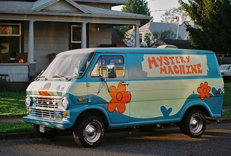 Scooby Doo 1969, Mystery Machine Van, The Mystery Machine, Scooby Doo Mystery Inc, Shaggy Rogers, New Scooby Doo, Mystery Machine, Velma Dinkley, Scooby Doo Mystery