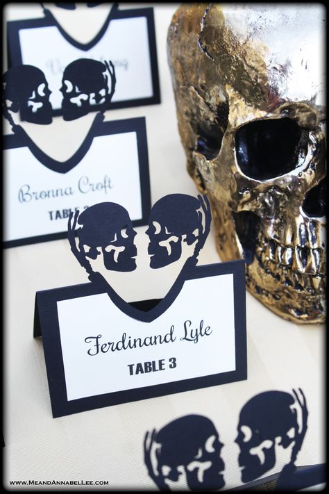 Gothic Cricut, Diy Halloween Wedding, Couple Seating, Gothic Wedding Theme, Dark Wedding Theme, Annabel Lee, Skeleton Couple, Halloween Themed Wedding, Wedding Name Cards