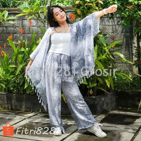 setelan auter/cardigan dan kulot panjang akar bali Rekomendasi Shopee, Shopping Items, Chest Size, Outfit Sets, Happy Shopping, Bali, Clothes For Women, Clothes