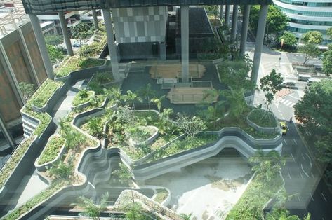 PARKROYAL on Pickering:                   Downstairs of the office building Landscape Plane, Condominium Architecture, Hotel Landscape, Park Royal, Singapore Garden, Office Design Ideas, Eco Friendly Garden, Eco Architecture, Modern Architecture Building