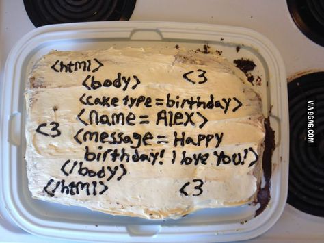 Made my programmer boyfriend a birthday cake. Programmer Boyfriend, Computer Cake, Diy Projects For Boyfriend, Birthday Cake For Boyfriend, Ugly Cakes, Cake For Boyfriend, Boyfriend Ideas, New Birthday Cake, Gifts For Programmers