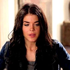 Marie Avgeropoulos Gif, Octavia Blake Gif, Eric Coulter, Marie Avgeropoulos, Fan Fiction Stories, The 100 Show, Face Claims, Beautiful People, The 100