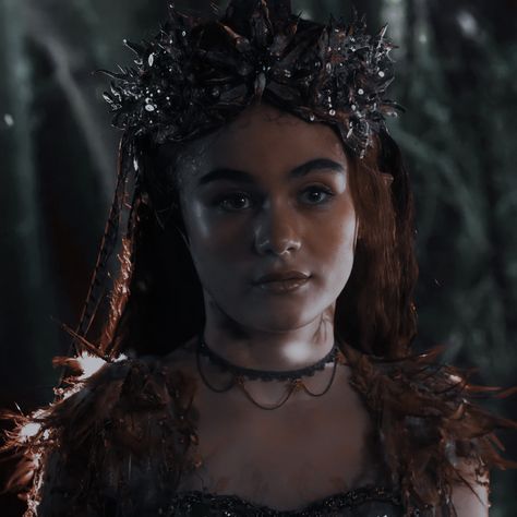 Seelie Queen Shadowhunters, Seelie Queen, Madi Griffin, Writing Club, Script Doctor, Video Romance, Faery Queen, Simon Lewis, Shadowhunters Tv Show