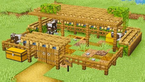 Animal Farm Minecraft, Minecraft Horse Stables, Farm In Minecraft, Minecraft House Decor, Minecraft Horse, Farm Minecraft, House In Minecraft, Rumah Minecraft Sederhana, Minecraft Interior Design