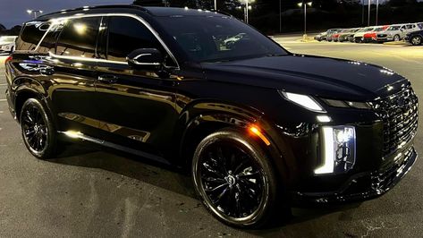 Hyundai Palisade Calligraphy Night Edition Hyundai Palisade Calligraphy, Corporate Poses, Hyundai Palisade, Can Am Spyder, 2025 Vision, Future Mom, Dream Board, Positive Life, Cars And Motorcycles